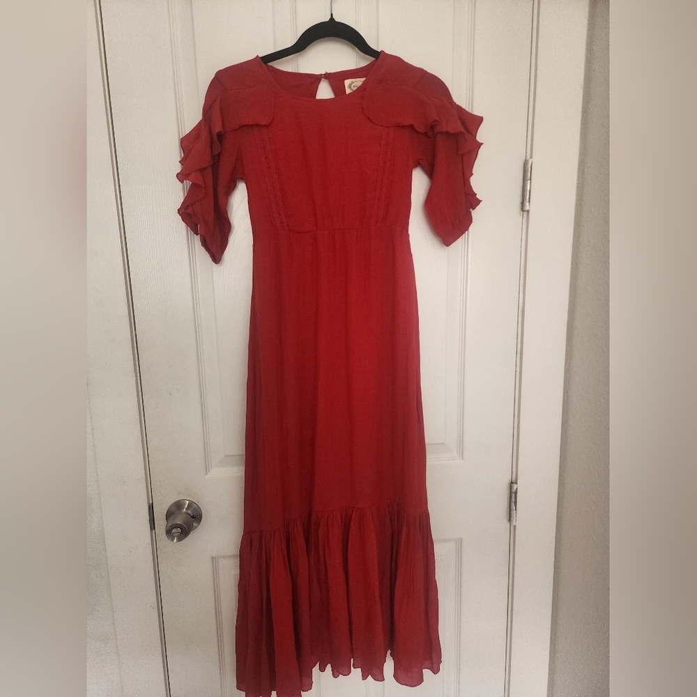 Mia Joy, size 10, red